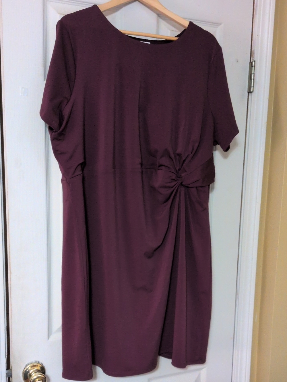 Knot-Detail Midi Dress in Plum